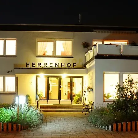 Herrenhof