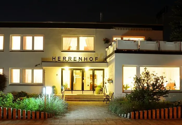 Herrenhof
